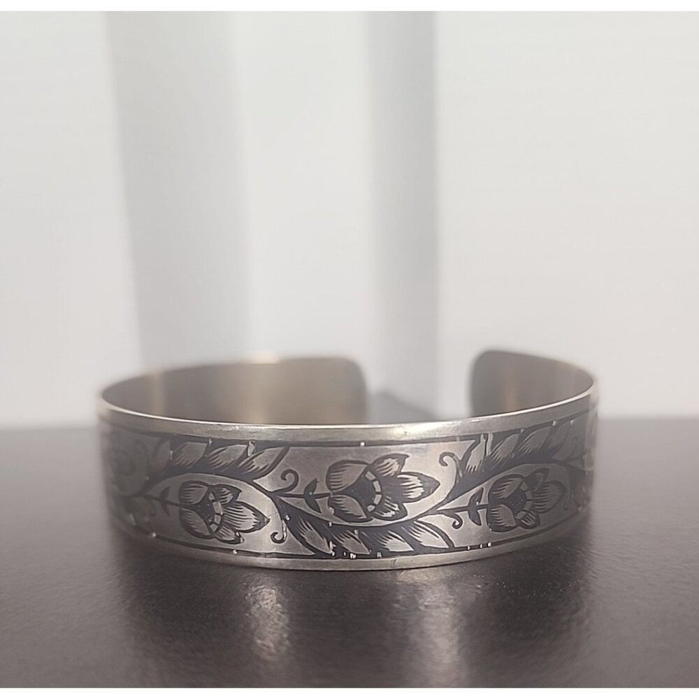 Vintage Soviet era 875 Sterling Silver Cuff Bracelet Niello Floral Design russia